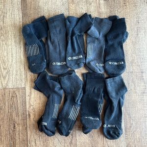 9 Pairs Used RedHead Socks, Men’s Large